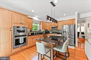 100 Stratford Ct, Malvern, PA 19355 - Photo 15