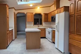 787 W Main St, Coatesville, PA 19320 - Photo 31