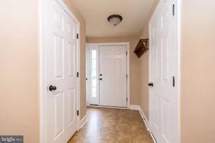 34 Lukens Mill Dr, Coatesville, PA 19320 - Photo 3