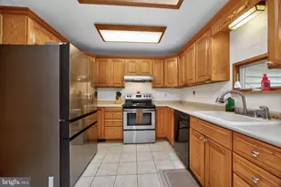 1121 Vermont Ln, Downingtown, PA 19335 - Photo 5
