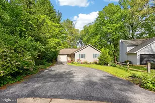 1121 Vermont Ln, Downingtown, PA 19335 - Photo 3