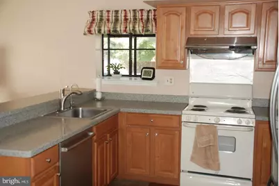 28 Knox Court, Tredyffrin, PA 19087 - Photo 7