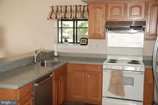 28 Knox Ct, Tredyffrin, PA 19087 - Photo 7