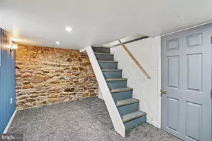 30 Helen St, Coatesville, PA 19320 - Photo 25