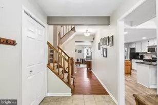 36 Independence Pl, Chesterbrook, PA 19087 - Photo 5