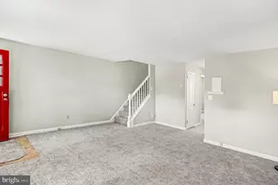 909 Woodlawn Ave, Phoenixville, PA 19460 - Photo 9