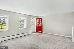 909 Woodlawn Ave, Phoenixville, PA 19460 - Photo 7