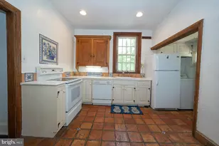 1250 Old Lancaster Rd, Berwyn, PA 19312 - Photo 17