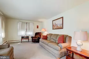 231 Warwick Rd, Elverson, PA 19520 - Photo 15