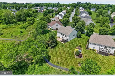 415 Westview Drive, Avondale, PA 19311 - Photo 3
