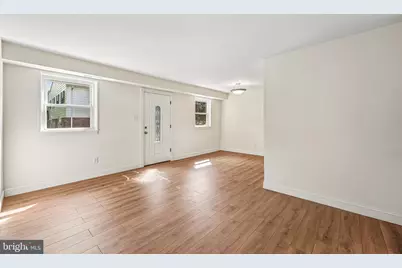 605 W Market Street #35, West Chester, PA 19382 - Photo 5