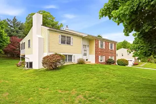 222 Coldstream Rd, Phoenixville, PA 19460 - Photo 3