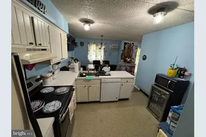 200 Winding Way #J-13, Downingtown, PA 19335 - Photo 3