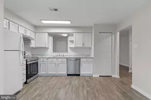 117 Caernarvon Ct, Exton, PA 19341 - Photo 5