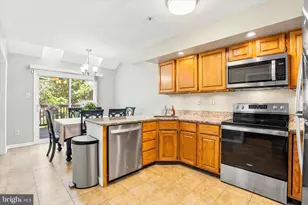 1604 E General Howe Dr, Phoenixville, PA 19460 - Photo 5
