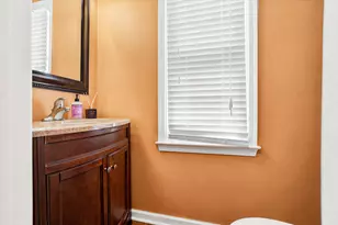 1604 E General Howe Dr, Phoenixville, PA 19460 - Photo 17