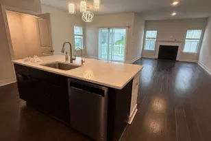 704 Peony Ln, Spring City, PA 19475 - Photo 39