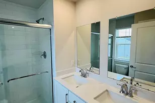 902 Magnolia Ln, Spring City, PA 19475 - Photo 9
