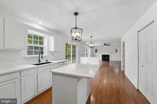 403 Millwood Ln, Coatesville, PA 19320 - Photo 11