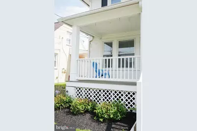 412 W Pennsylvania Avenue #1, Downingtown, PA 19335 - Photo 3