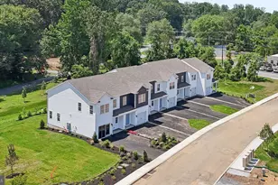 267 Derby Dr, Coatesville, PA 19320 - Photo 3