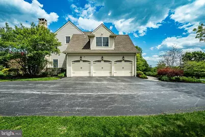 301 Lisa Lane, Kennett Square, PA 19348 - Photo 3
