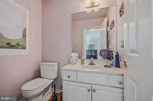 405 W Village Ln, Chadds Ford, PA 19317 - Photo 11