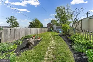 438 W 1st Ave, Parkesburg, PA 19365 - Photo 33