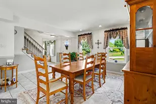102 Heather Hill Dr, Downingtown, PA 19335 - Photo 5