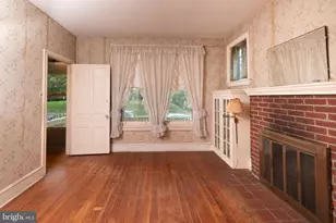 255 Dean St, West Chester, PA 19382 - Photo 11