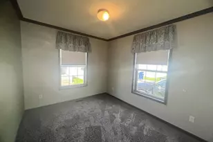 221 Jamie Ln, Sadsburyville, PA 19369 - Photo 9