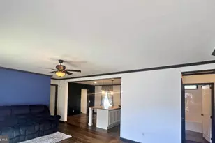 221 Jamie Ln, Sadsburyville, PA 19369 - Photo 7