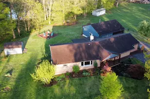 128 Mark Dr, Pottstown, PA 19465 - Photo 3