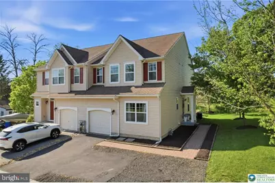 321 E 3rd Street, Avondale, PA 19311 - Photo 1