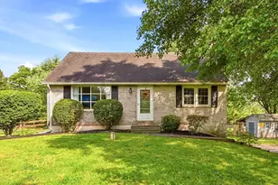 60 Roberts Cir, Pottstown, PA 19465 - Photo 1