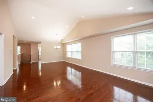 141 Stewarts Ct, Phoenixville, PA 19460 - Photo 3