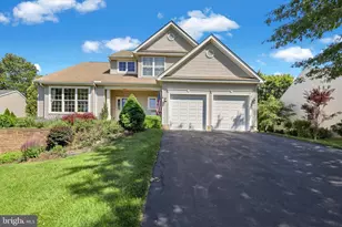 645 Martin Dr, Avondale, PA 19311 - Photo 1