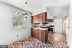 127 Governors Cir, Downingtown, PA 19335 - Photo 5