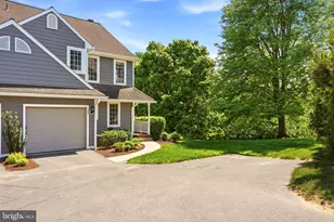 125 N Village Ln, Chadds Ford, PA 19317 - Photo 3