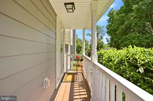 125 N Village Ln, Chadds Ford, PA 19317 - Photo 5