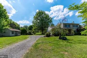 223 Trythall Rd, Elverson, PA 19520 - Photo 7