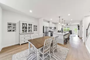 1623 Hydrangea Wy, Downingtown, PA 19335 - Photo 3