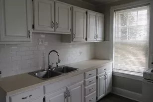 1132 Stirling St, Coatesville, PA 19320 - Photo 27