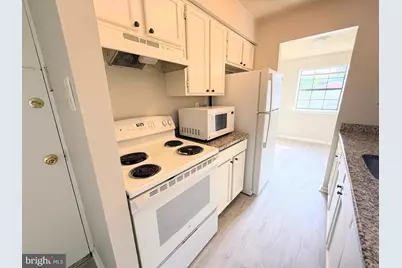 2410 Pond View Drive #2410, West Chester, PA 19382 - Photo 7