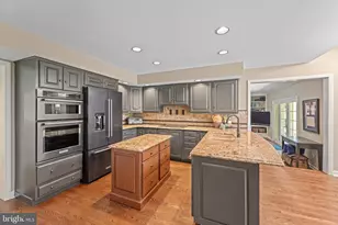 155 Barton Dr, Spring City, PA 19475 - Photo 17