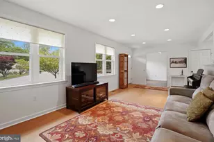 25 Carol Ln, Malvern, PA 19355 - Photo 5