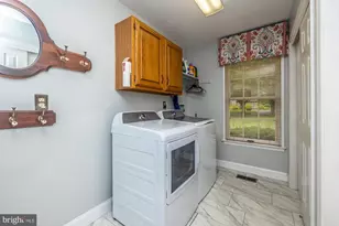 870 Silverwood Dr, West Chester, PA 19382 - Photo 23