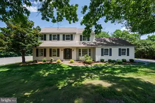 21 Collegeview Dr, Malvern, PA 19355 - Photo 1