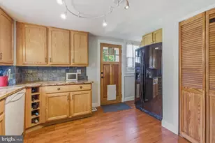 1207 Charlestown Rd, Phoenixville, PA 19460 - Photo 9