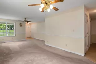 309 Deer Track Ct, West Grove, PA 19390 - Photo 15